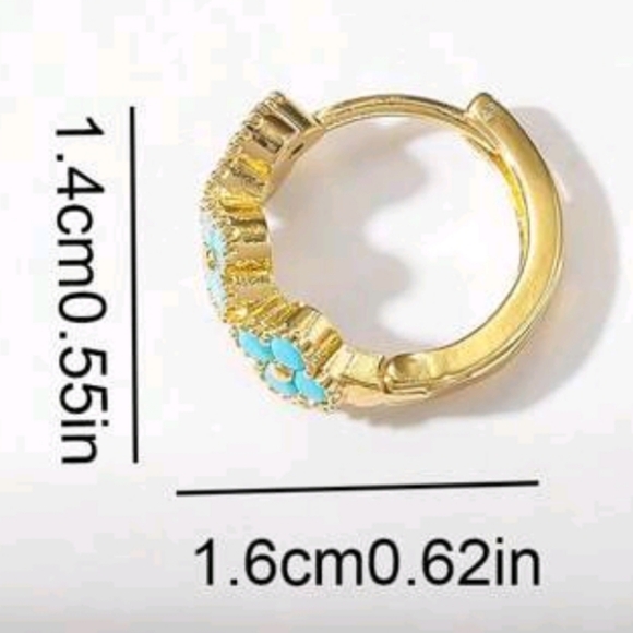 NEW!! 14k Gold Plated Turquoise Flower Small Huggie Hoop Earrings - Picture 3 of 3